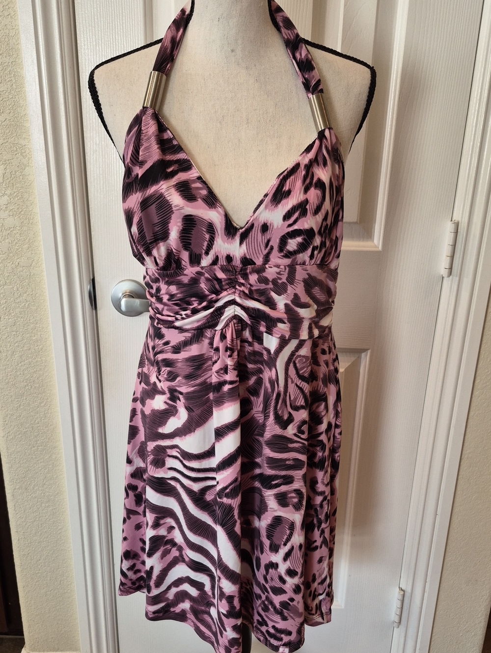 *Leopard Pink Halter Dress w/ Accent Metal sz MED